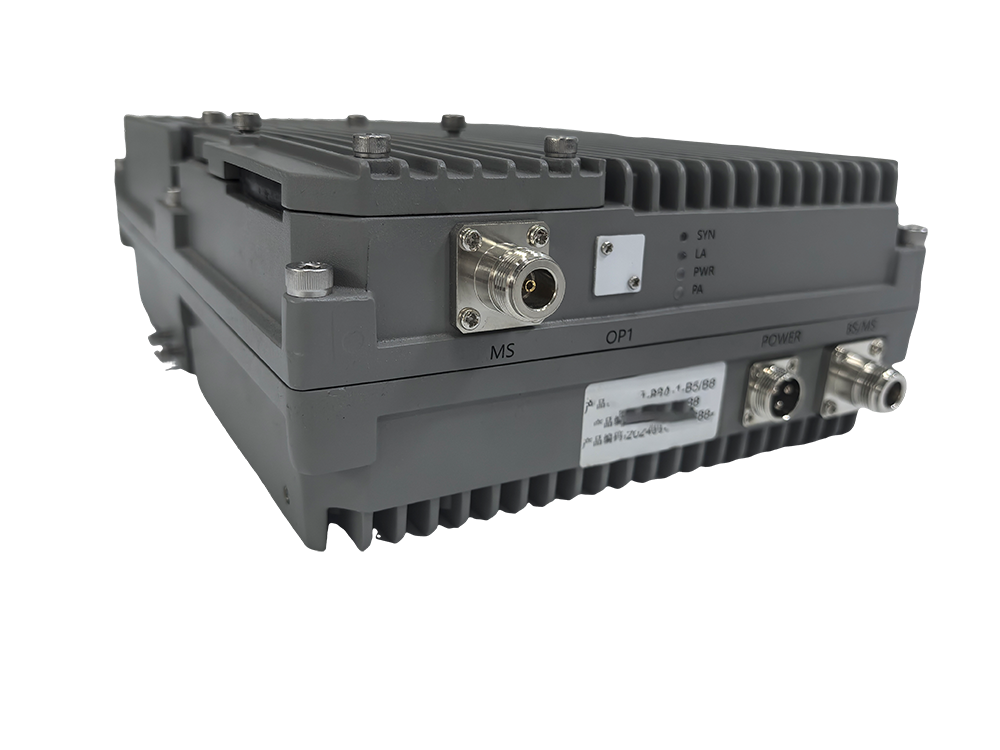  南县三频手机信号接收器2000㎡